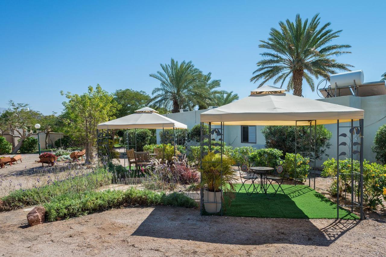 Eilot Kibbutz Country Lodging Eilat Exterior photo